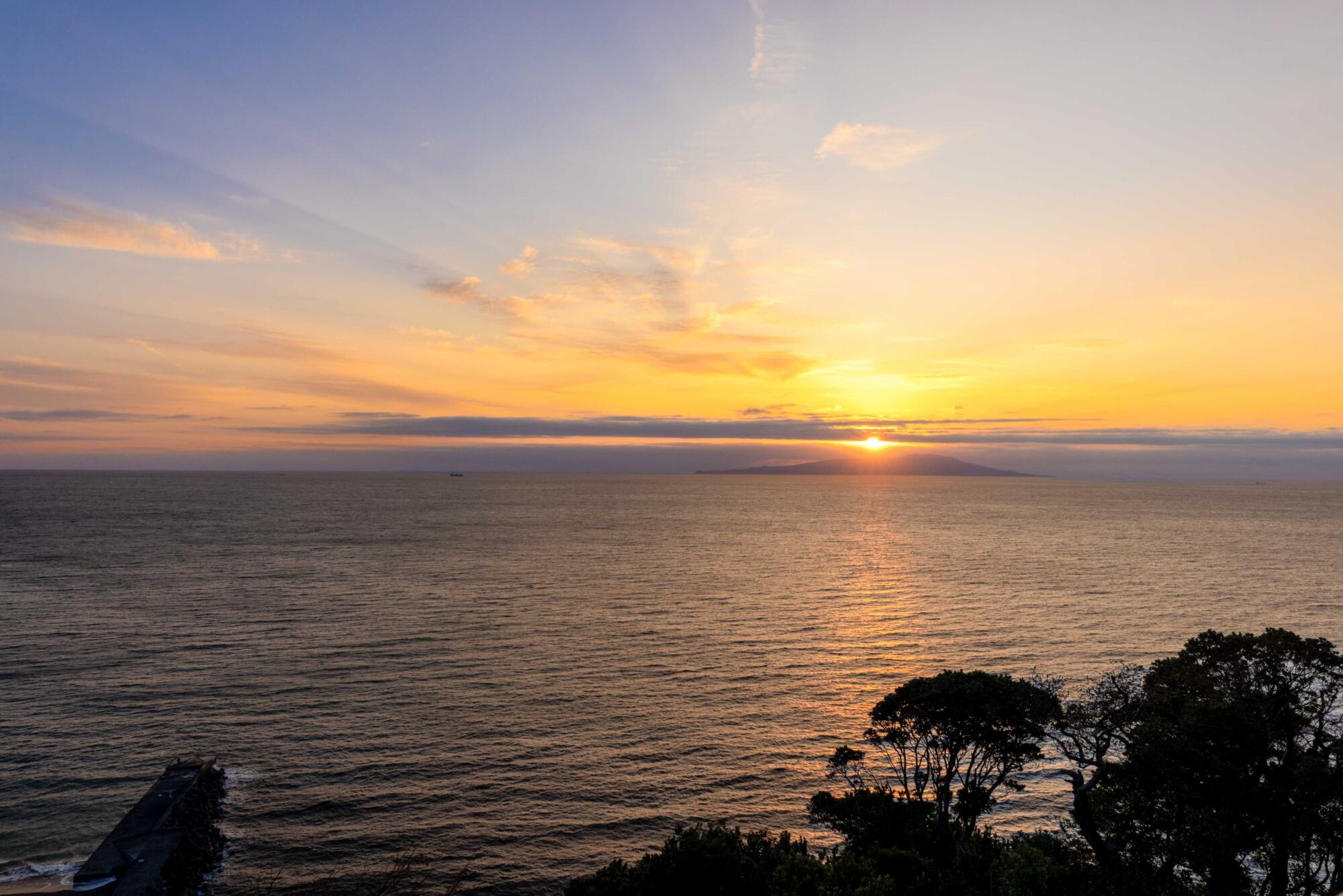 015A4125-HDR 015A4125-HDR
